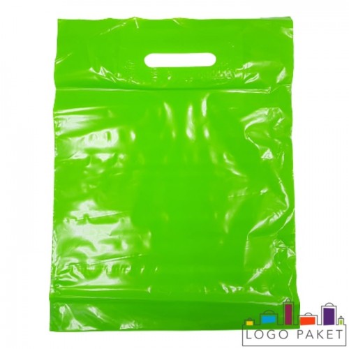 Готовый ПВД пакет зеленый с вырубными ручками