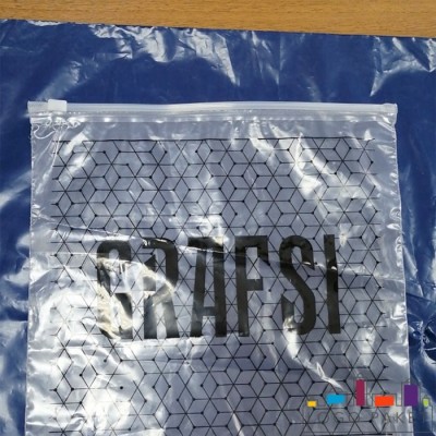 Пакет zip-lock с бегунком ПВД  и логотипом 