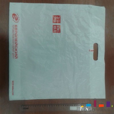 Пакет с вырубной ручкой и донной складкой ПНД 60х70 