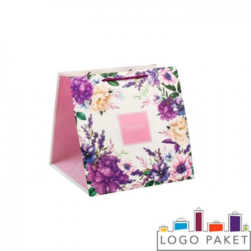 Пакет подарочный квадратный