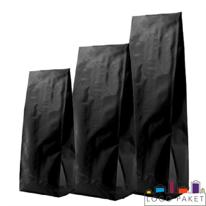 Пакеты с боковыми складками черного цвета для фасовки орехов